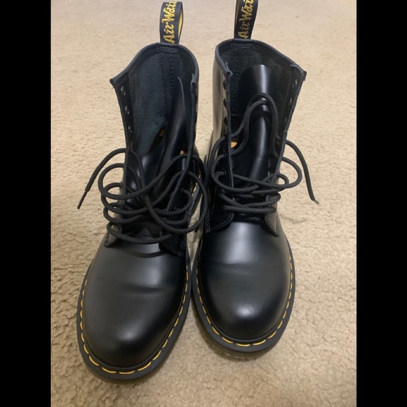Dr.Martens 6 eye hole boots main image 5